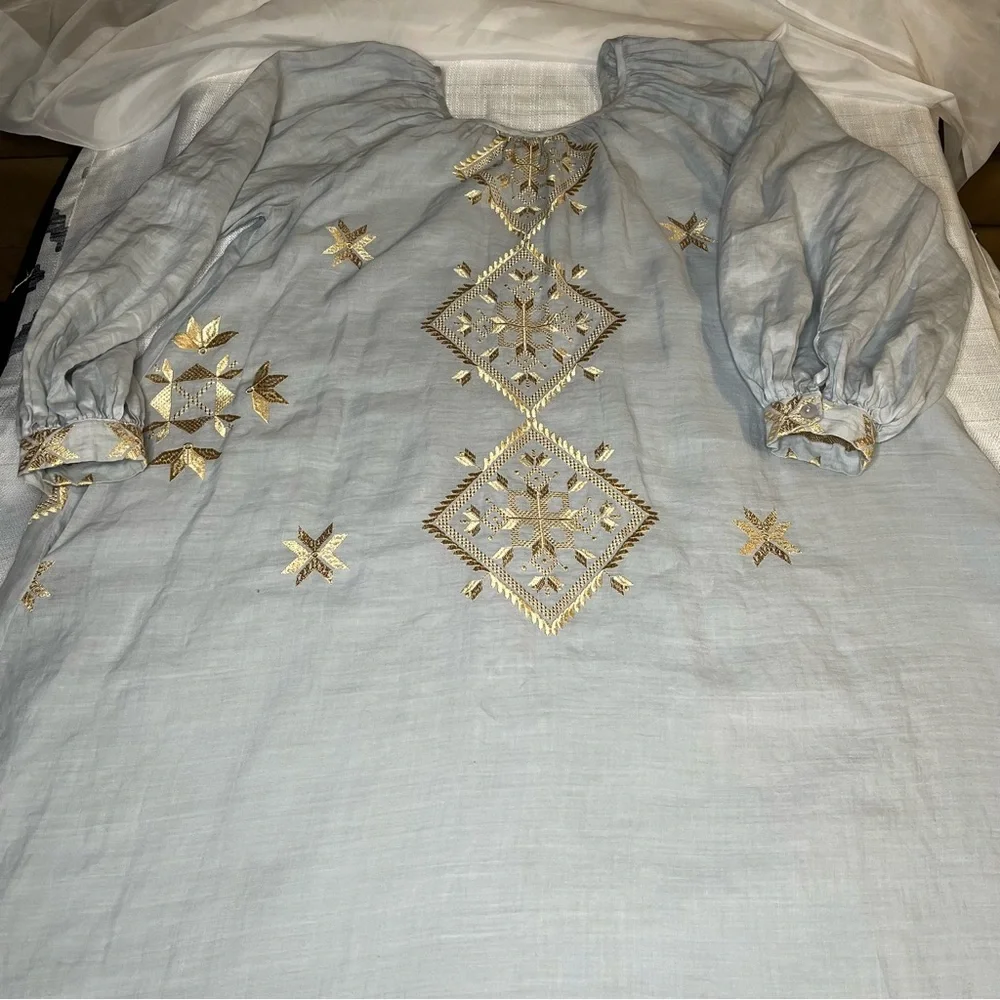Greek Archaic Kori Oversized Light Grey Metallic Gold Embroidered Dress Medium - Picture 7 of 12